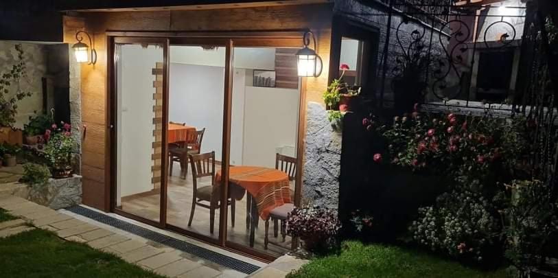Guest House Zlatniyat Telets Koprivștița Exterior foto